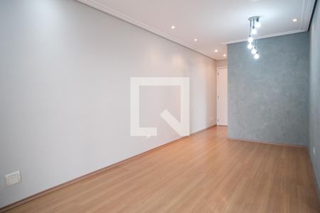 Sala de apartamento para alugar com 2 quartos, 56m² em Vila Pierina, São Paulo