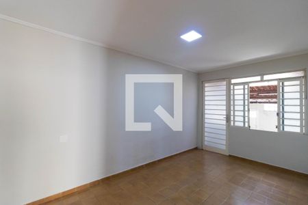Sala de casa à venda com 4 quartos, 170m² em Vila Teixeira, Campinas
