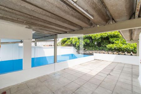 Terraço de casa à venda com 3 quartos, 318m² em Olaria, Rio de Janeiro