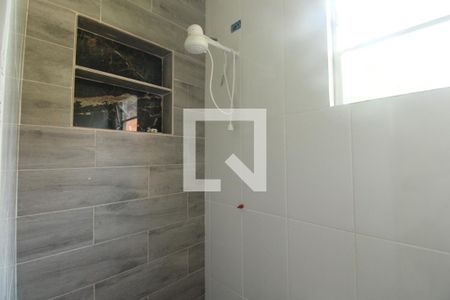 Banheiro da Suíte de casa para alugar com 2 quartos, 55m² em Abolição, Rio de Janeiro