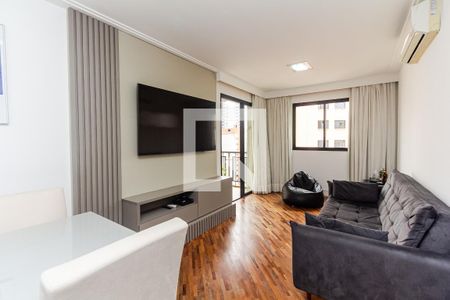 Sala de apartamento para alugar com 2 quartos, 82m² em Vila Olímpia, São Paulo