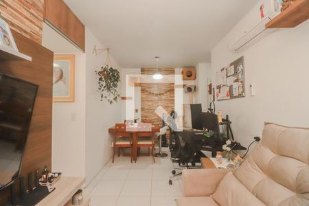 Sala de apartamento à venda com 2 quartos, 50m² em Jardim Leopoldina, Porto Alegre