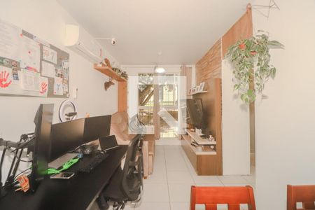 Sala de apartamento à venda com 2 quartos, 50m² em Jardim Leopoldina, Porto Alegre