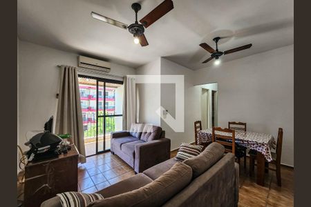 Sala de apartamento para alugar com 2 quartos, 82m² em Pitangueiras, Guarujá
