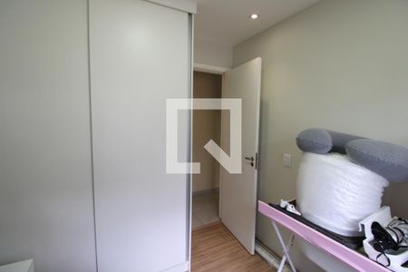 Quarto 1 de apartamento para alugar com 2 quartos, 46m² em Jardim Helga, São Paulo