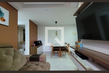Sala de apartamento à venda com 3 quartos, 57m² em Parque São Vicente, Santo André