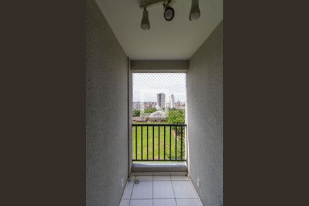 Varanda Sala  de apartamento para alugar com 2 quartos, 40m² em Cangaíba, São Paulo