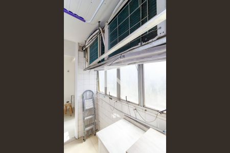 Apartamento à venda com 93m², 3 quartos e 1 vaga Apartamento à venda com 93m², 3 quartos e 1 vagaÁrea de Serviço