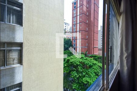 Sala de apartamento à venda com 2 quartos, 95m² em Cerqueira César, São Paulo