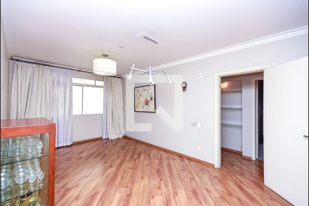 Sala de apartamento à venda com 2 quartos, 95m² em Cerqueira César, São Paulo