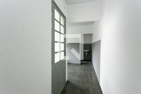 Corredor de casa para alugar com 1 quarto, 50m² em Penha de França, São Paulo