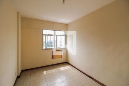 Quarto 1 de apartamento para alugar com 2 quartos, 66m² em Comendador Soares, Nova Iguaçu