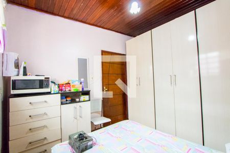 Quarto 2 de casa à venda com 2 quartos, 146m² em Parque Industriário, Santo André