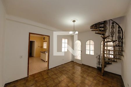 Sala de casa para alugar com 3 quartos, 190m² em Vila Macedópolis, São Paulo