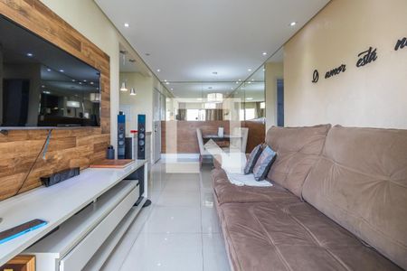 Sala  de apartamento à venda com 2 quartos, 68m² em Jardim Tupanci, Barueri