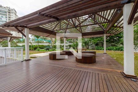 Apartamento para alugar com 136m², 1 quarto e 2 vagas Apartamento para alugar com 136m², 1 quarto e 2 vagasÁrea Comum Ofurô