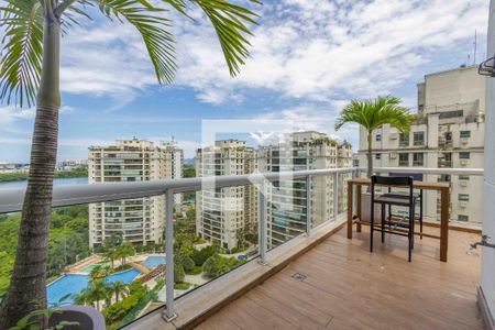 Apartamento para alugar com 136m², 1 quarto e 2 vagas Apartamento para alugar com 136m², 1 quarto e 2 vagasVaranda