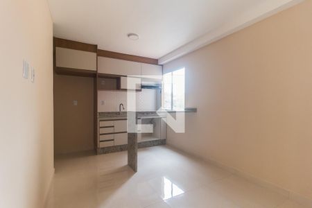 Sala/Cozinha de apartamento para alugar com 2 quartos, 54m² em Vila Perracini, Poá