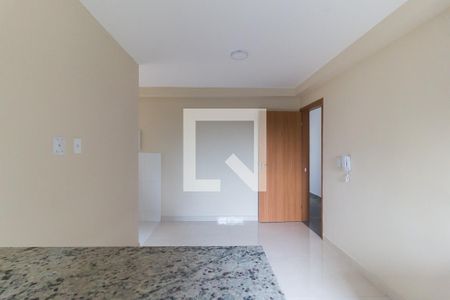 Sala/Cozinha de apartamento para alugar com 2 quartos, 54m² em Vila Perracini, Poá