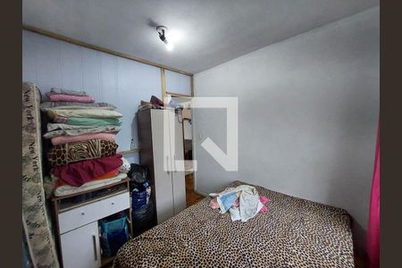 Quarto de apartamento à venda com 1 quarto, 30m² em Cavalhada, Porto Alegre