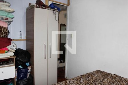 Quarto de apartamento à venda com 1 quarto, 30m² em Cavalhada, Porto Alegre