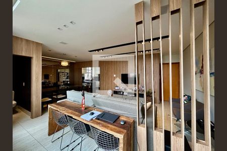 Sala de apartamento à venda com 4 quartos, 147m² em Luxemburgo, Belo Horizonte