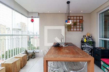 Sala - Fachada de apartamento à venda com 2 quartos, 75m² em Campo Belo, São Paulo