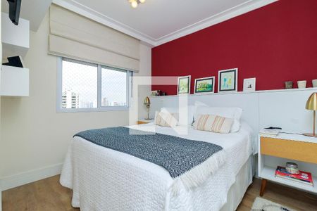 Suíte de apartamento à venda com 2 quartos, 75m² em Campo Belo, São Paulo