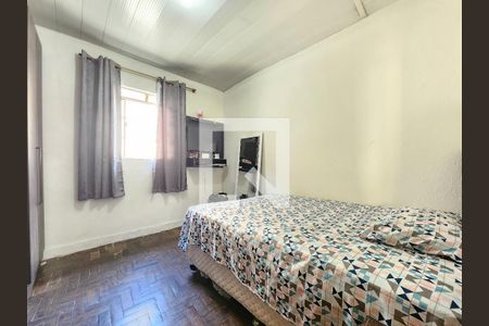 Quarto 1 de apartamento à venda com 4 quartos, 220m² em Jardim Montanhês, Belo Horizonte