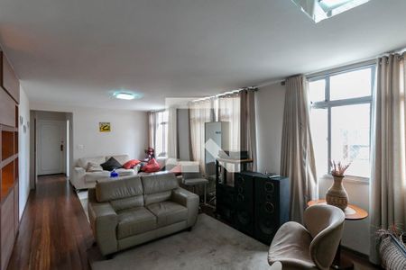 Apartamento à venda com 230m², 3 quartos e 2 vagasSala