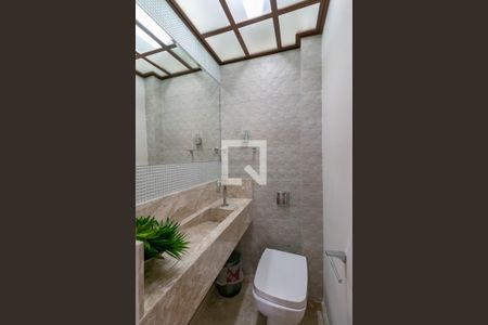 Lavabo de apartamento à venda com 3 quartos, 230m² em Santo Agostinho, Belo Horizonte