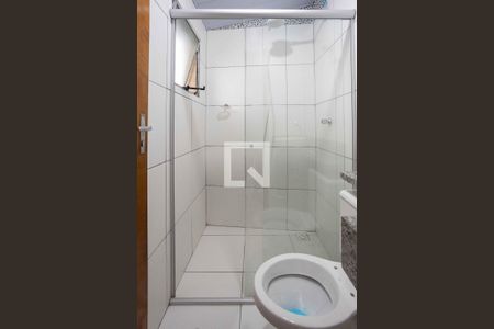 Banheiro de apartamento para alugar com 1 quarto, 28m² em Taboão, Diadema