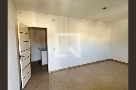 Quarto 1 - Suíte de casa à venda com 3 quartos, 180m² em Vila Guarani (zona Sul), São Paulo