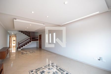 Sala de casa à venda com 4 quartos, 232m² em Vila Osasco, Osasco