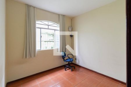 Quarto 1 de casa à venda com 7 quartos, 207m² em Ouro Preto, Belo Horizonte