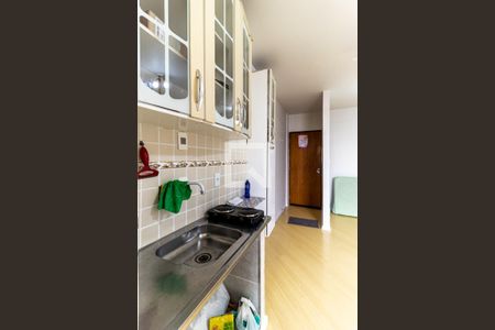 Cozinha de kitnet/studio para alugar com 1 quarto, 23m² em Campos Elíseos, São Paulo