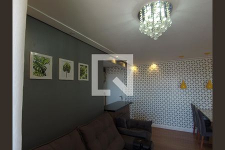 Sala de apartamento à venda com 2 quartos, 56m² em Vila Galvão, Guarulhos