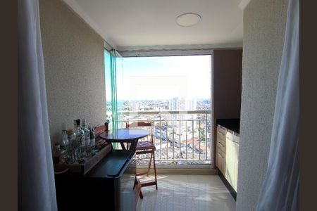 Varanda da sala de apartamento à venda com 2 quartos, 56m² em Vila Galvão, Guarulhos