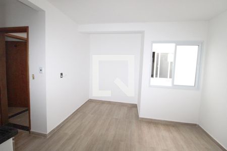 Cozinha de kitnet/studio para alugar com 1 quarto, 28m² em Jardim Miriam, São Paulo