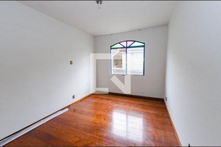 Quarto 1 de apartamento à venda com 4 quartos, 115m² em Caiçaras, Belo Horizonte