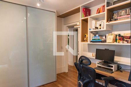 Quarto  de apartamento à venda com 2 quartos, 108m² em Vila Mariana, São Paulo