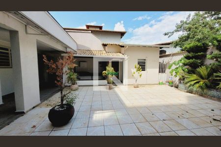 Casa à venda com 4 quartos, 300m² em Fernão Dias, Belo Horizonte