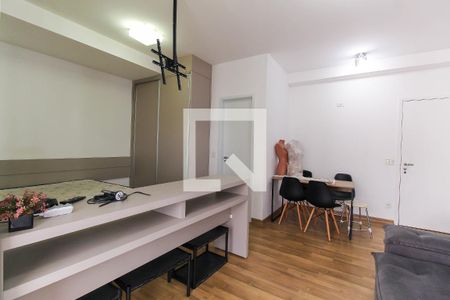 Sala/Quarto de apartamento para alugar com 1 quarto, 42m² em Vila Regente Feijó, São Paulo