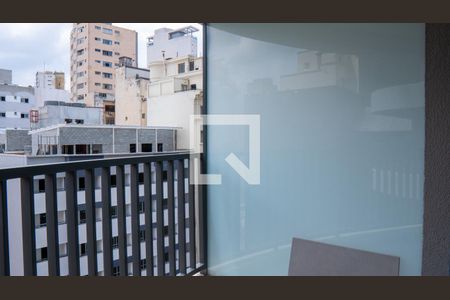 Varanda de kitnet/studio à venda com 1 quarto, 21m² em Republica, São Paulo