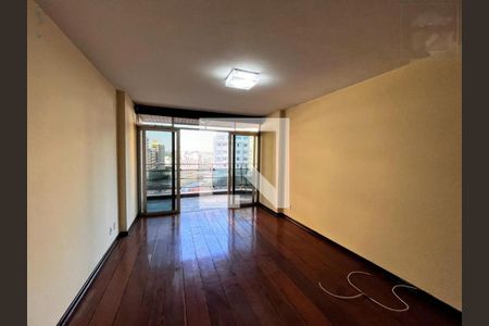 Apartamento à venda com 3 quartos, 160m² em Cambuí, Campinas