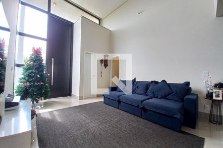 Casa de condomínio para alugar com 200m², 3 quartos e 4 vagasSala