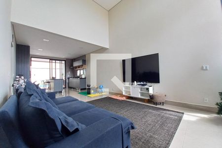 Sala de casa de condomínio à venda com 3 quartos, 200m² em Swiss Park, Campinas