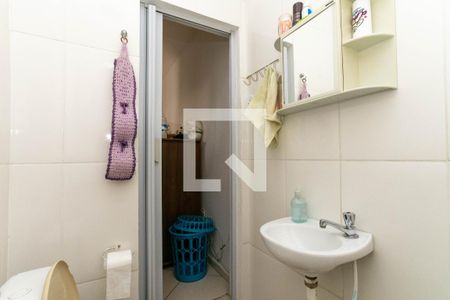 Casa à venda com 280m², 3 quartos e 6 vagas Casa à venda com 280m², 3 quartos e 6 vagasBanheiro da Suíte