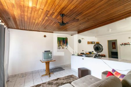 Casa à venda com 280m², 3 quartos e 6 vagas Casa à venda com 280m², 3 quartos e 6 vagasCobertura