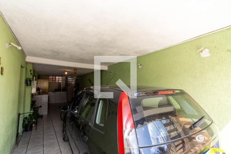 Casa à venda com 280m², 3 quartos e 6 vagas Casa à venda com 280m², 3 quartos e 6 vagasGaragem